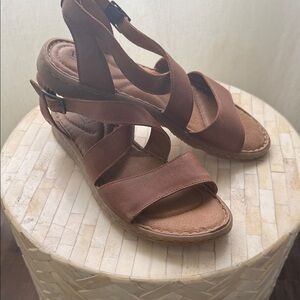 Born - Women’s Brown Sandals size 9